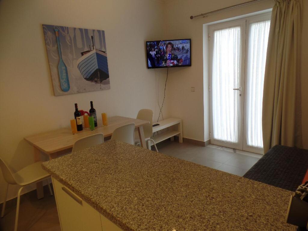Apartamento Sol E Mar Sesimbra Bagian luar foto
